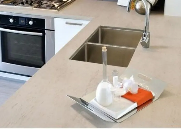 Piano top dekton